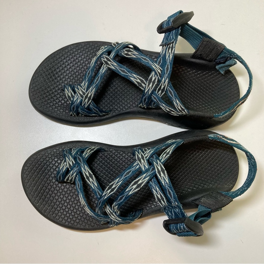 Chaco ZX2 Women's 6 Classic Aztec Green Tan Toe Loop Strap Sport Hiking Sandals